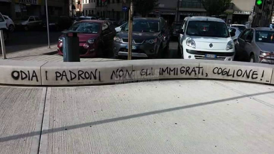 Scritte sui Muri Apri gli occhi