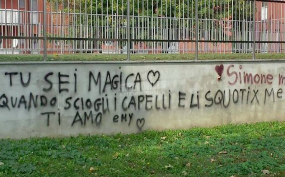 Scritte sui Muri Stregato