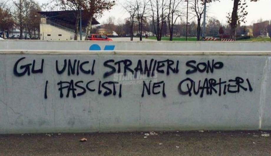 Scritte sui Muri Stranieri