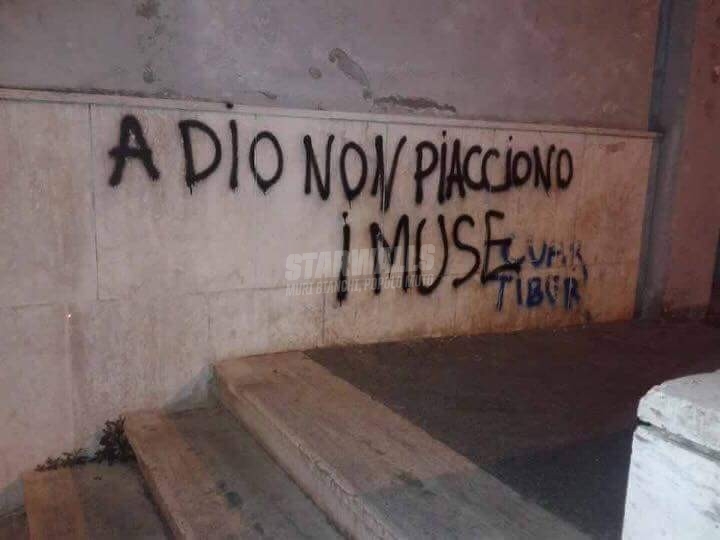 Scritte sui Muri Blasfemie musicali