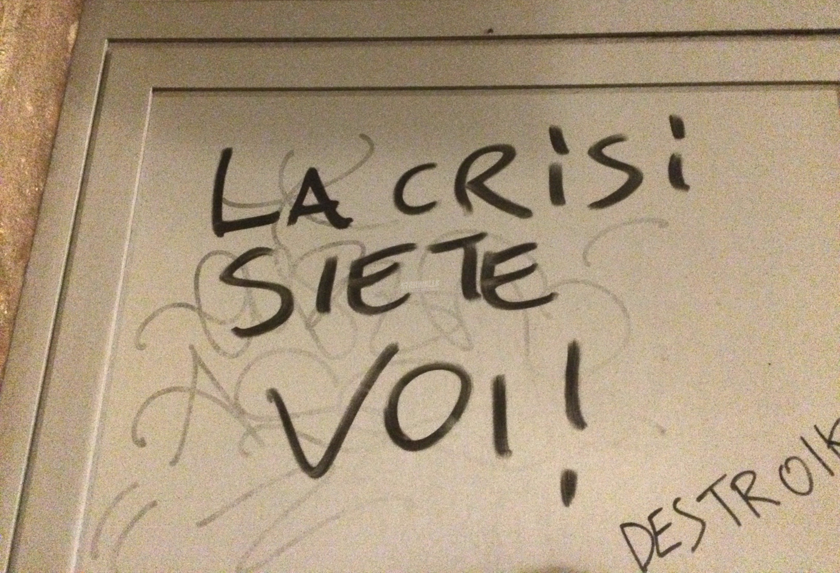 Scritte sui Muri Ristoranti sempre pieni