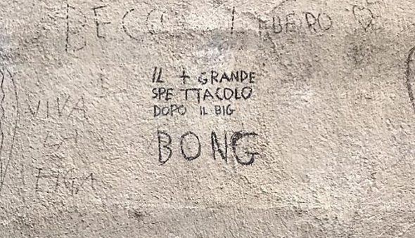 Scritte sui Muri Canzoni stonate