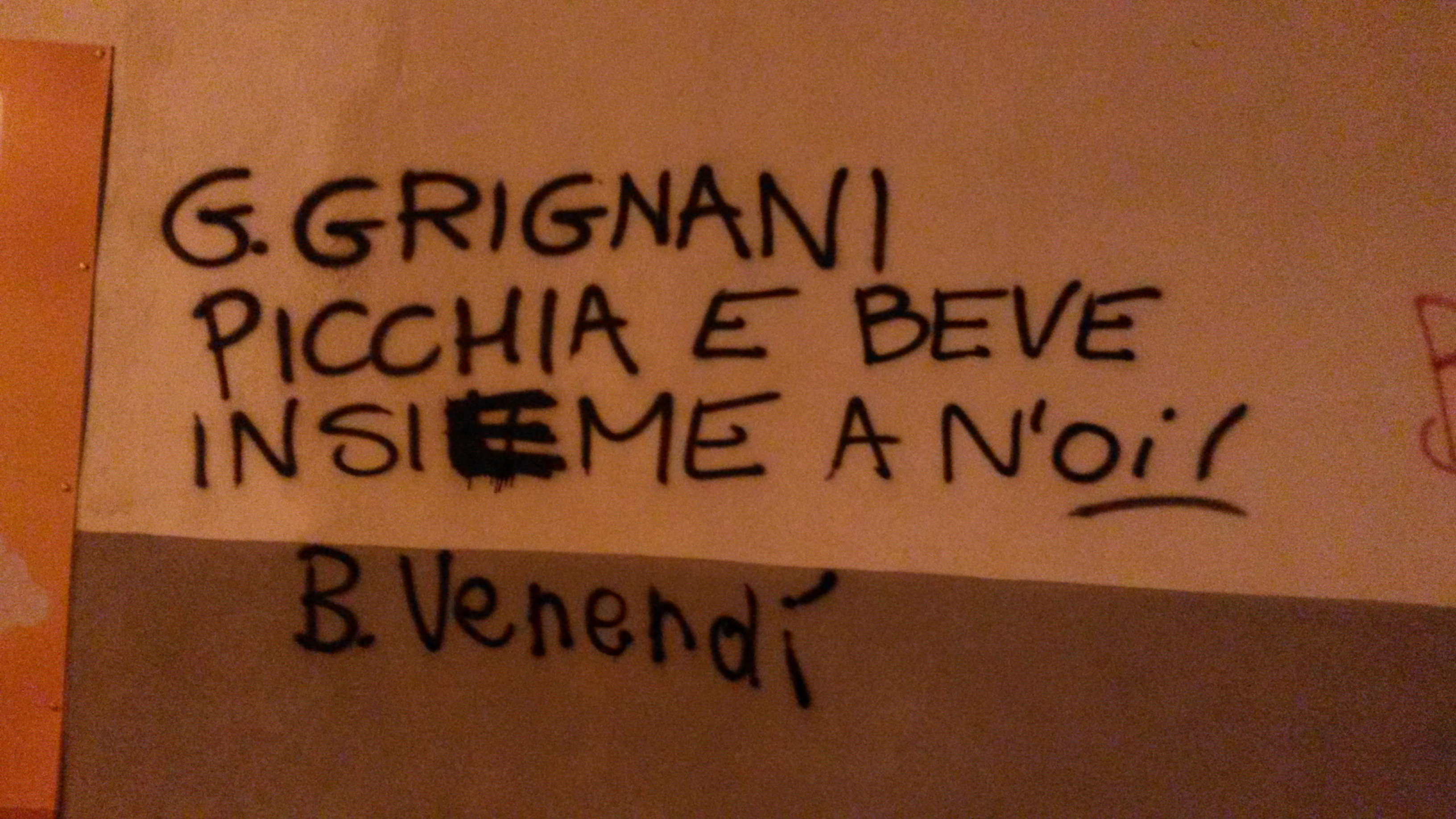 Scritte sui Muri Gianluca uno di noi